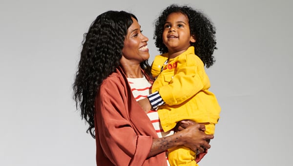 6 idee per celebrare la Giornata internazionale della lingua madre con tuo figlio o tua figlia 