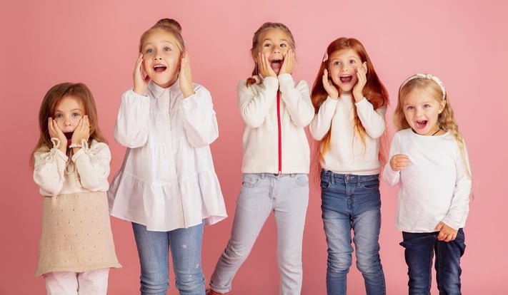 Come aiutare i bambini a esprimere emozioni e sentimenti in inglese: gioia, tristezza, rabbia